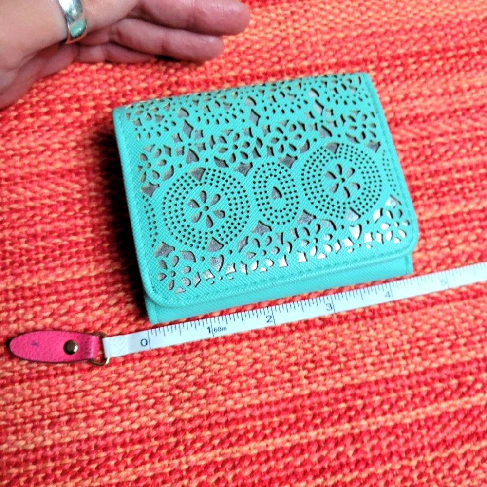 Women wallet cute details man made materials great condition